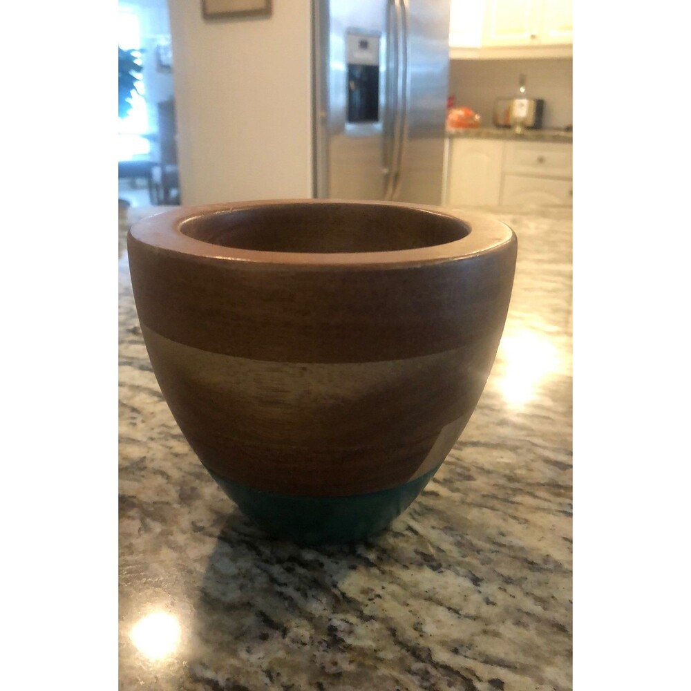 Bowl - Picture 1 of 3